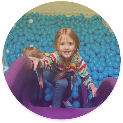Басейн з кульками в Smile Park